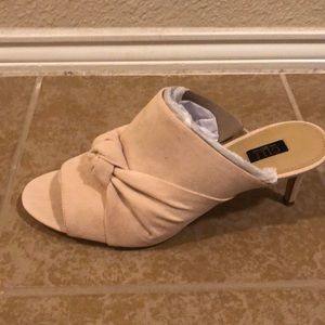 G.I.L.I. GI-Kade powder Nude size 10